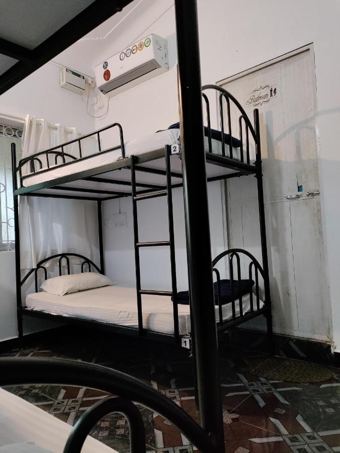 Goanvibes Hostel Andžuna Exteriér fotografie